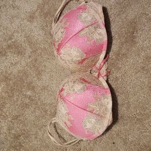 Victorias Secret 36C Very Sexy Plunge Bra